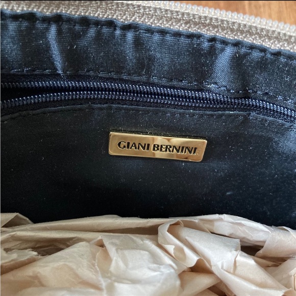 Gold GB Bag - Picture 4 of 7